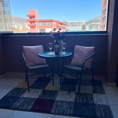 Apartment Dora *